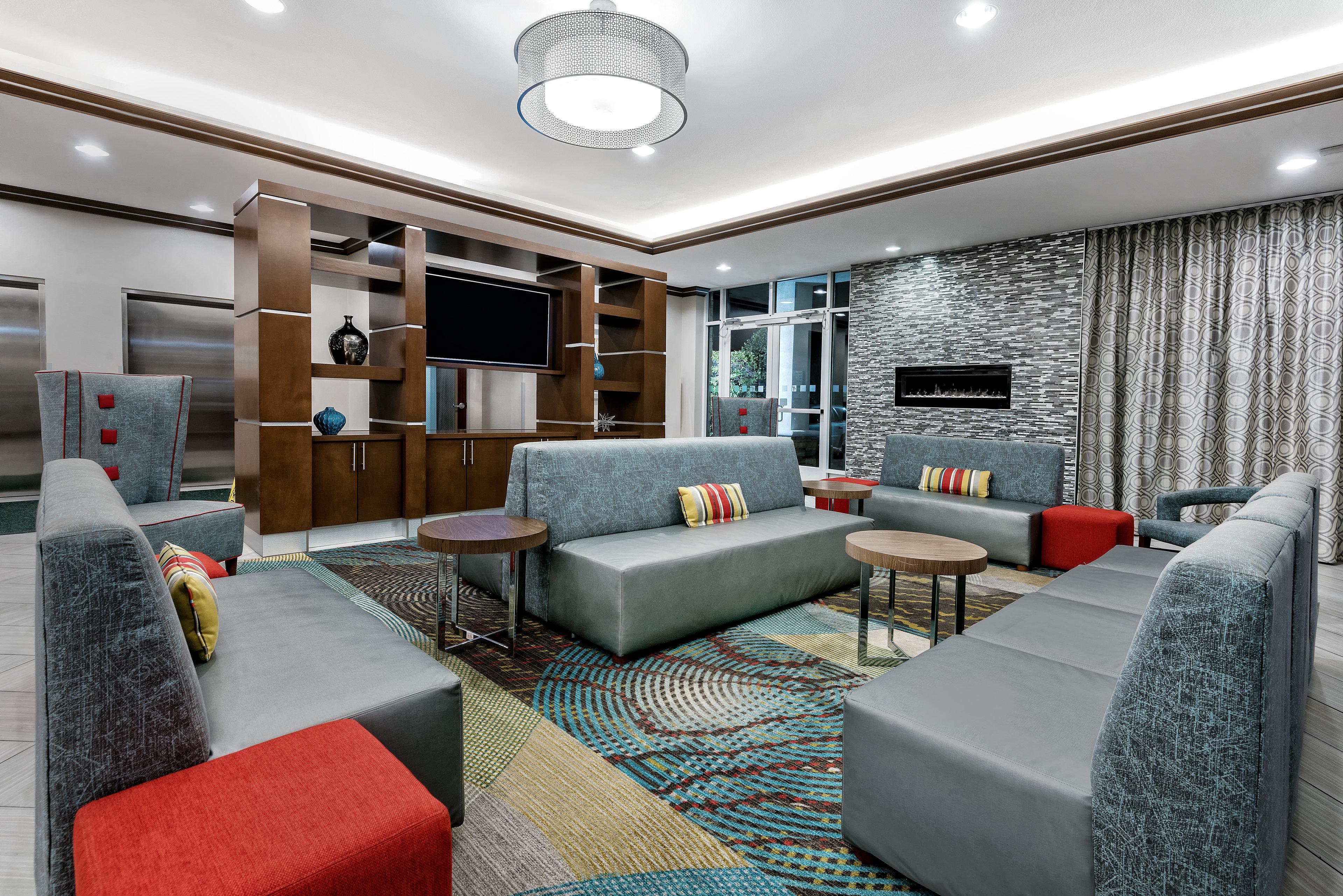 Holiday Inn & Suites College Station-Aggieland By Ihg Exterior foto